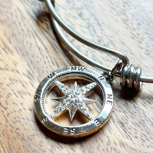 Compass Charm Silver Bangle Bracelet w Shine & Feather Charms Adjustable - Picture 7 of 8